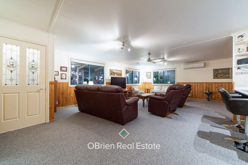 2 Harewood Street, Tooradin OBrien Real Estate