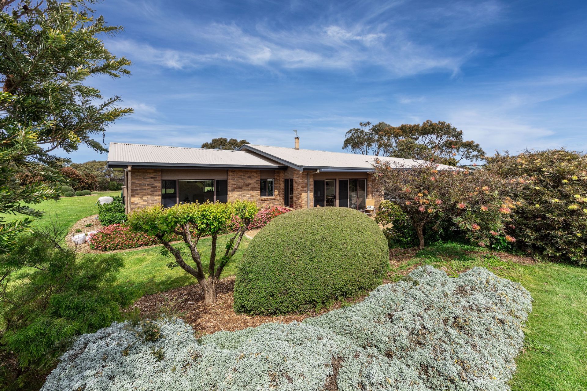 Kay & Burton 2331 MorningtonFlinders Road, Flinders