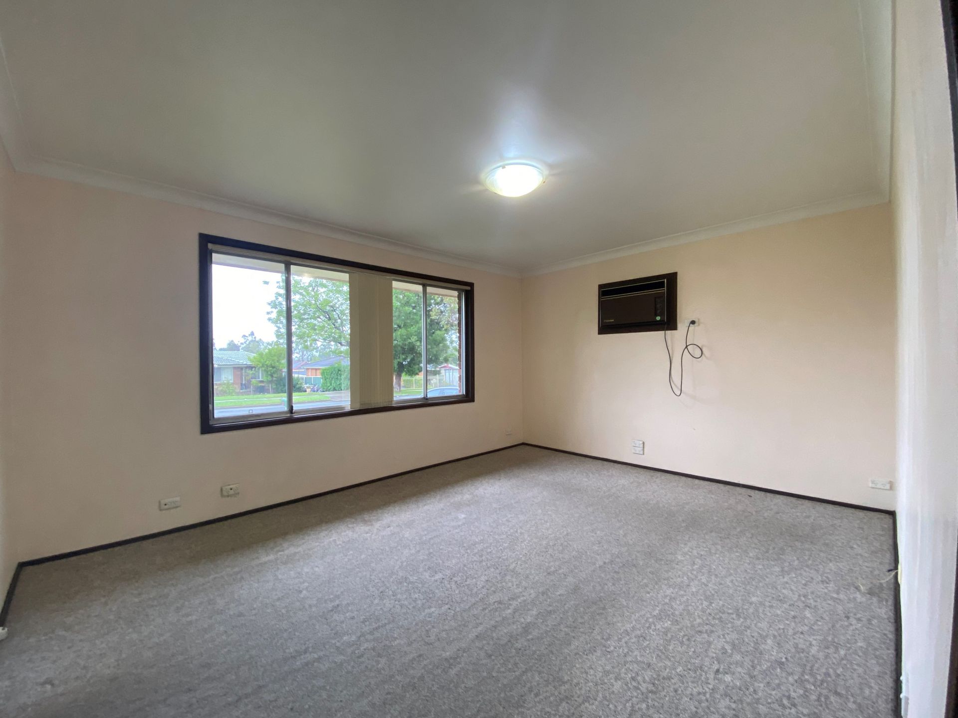 Real Estate For Lease 22 Medlow Drive Quakers Hill , NSW
