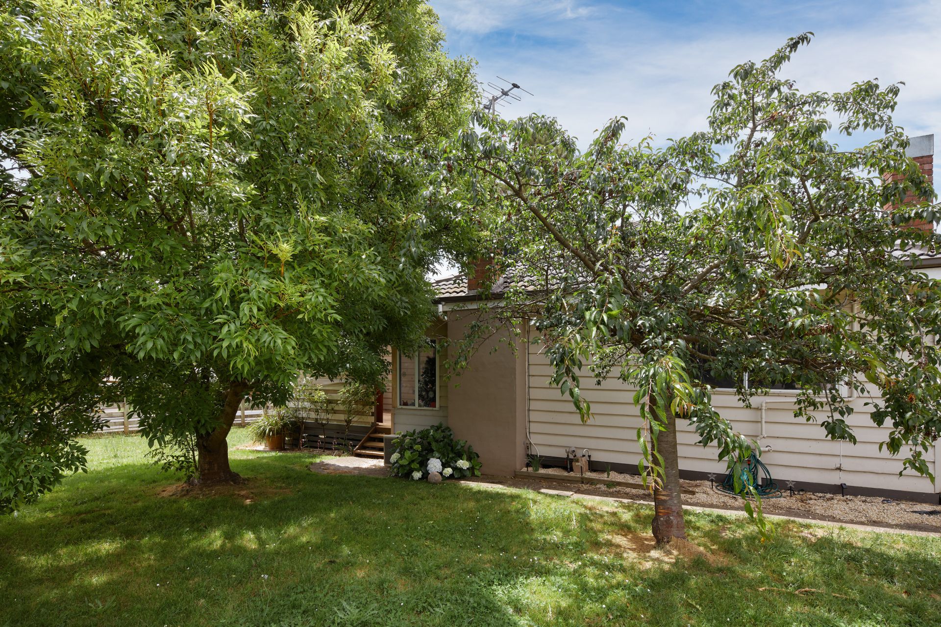 6 McClure Street, Drouin OBrien Real Estate