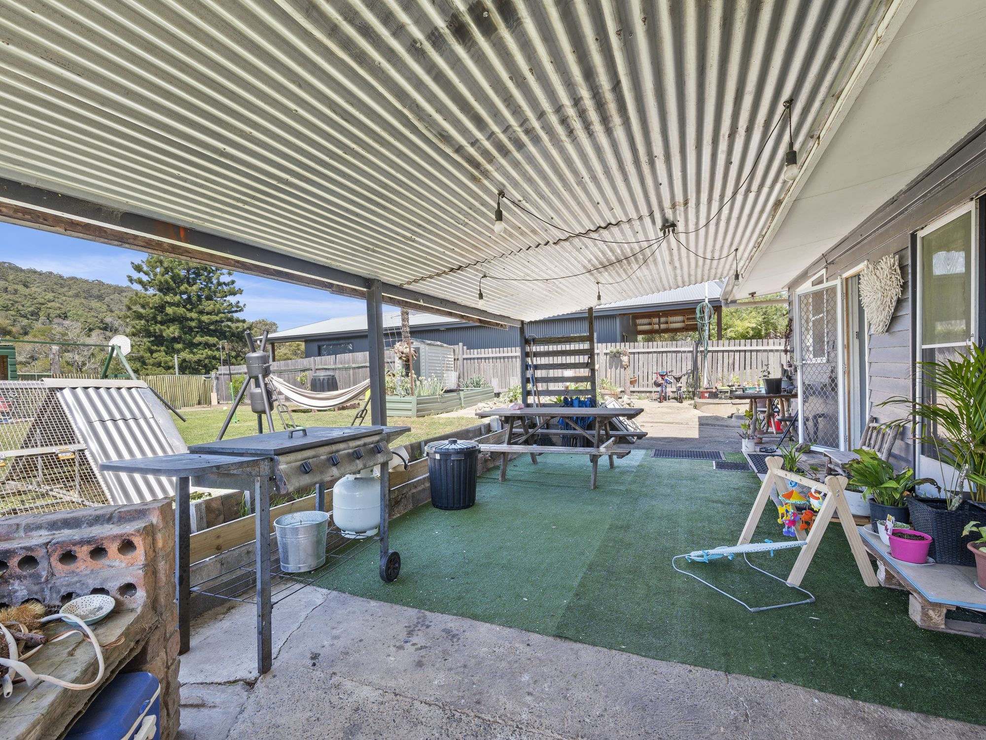 For Sale 124 Pine Avenue Ulong , NSW