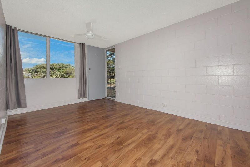 4/9 Warburton Street, North Ward Harcourts Kingsberry Townsville