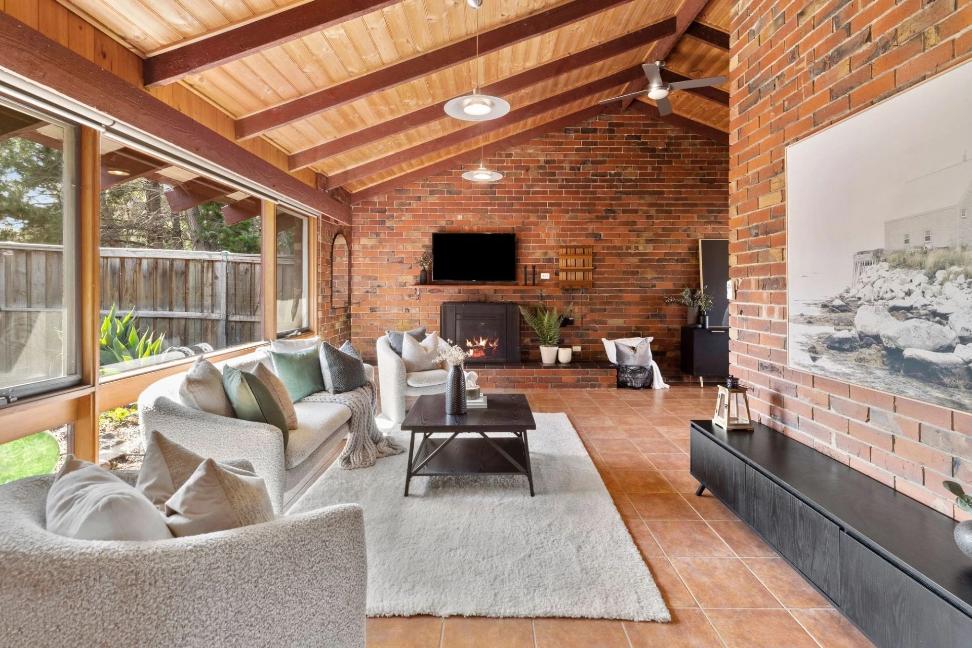 Real Estate For Sale 10 Orchard Crescent Wallington , VIC