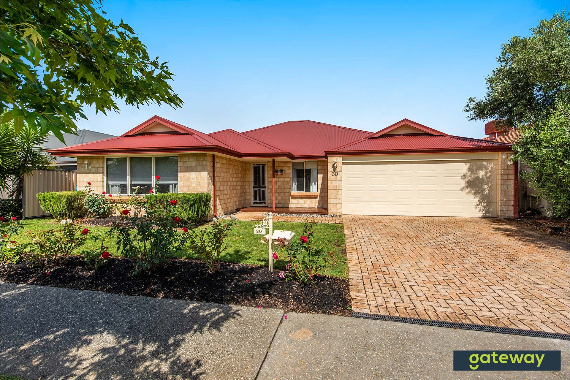 Real Estate For Sale 30 Belmore Bend Aubin Grove , WA