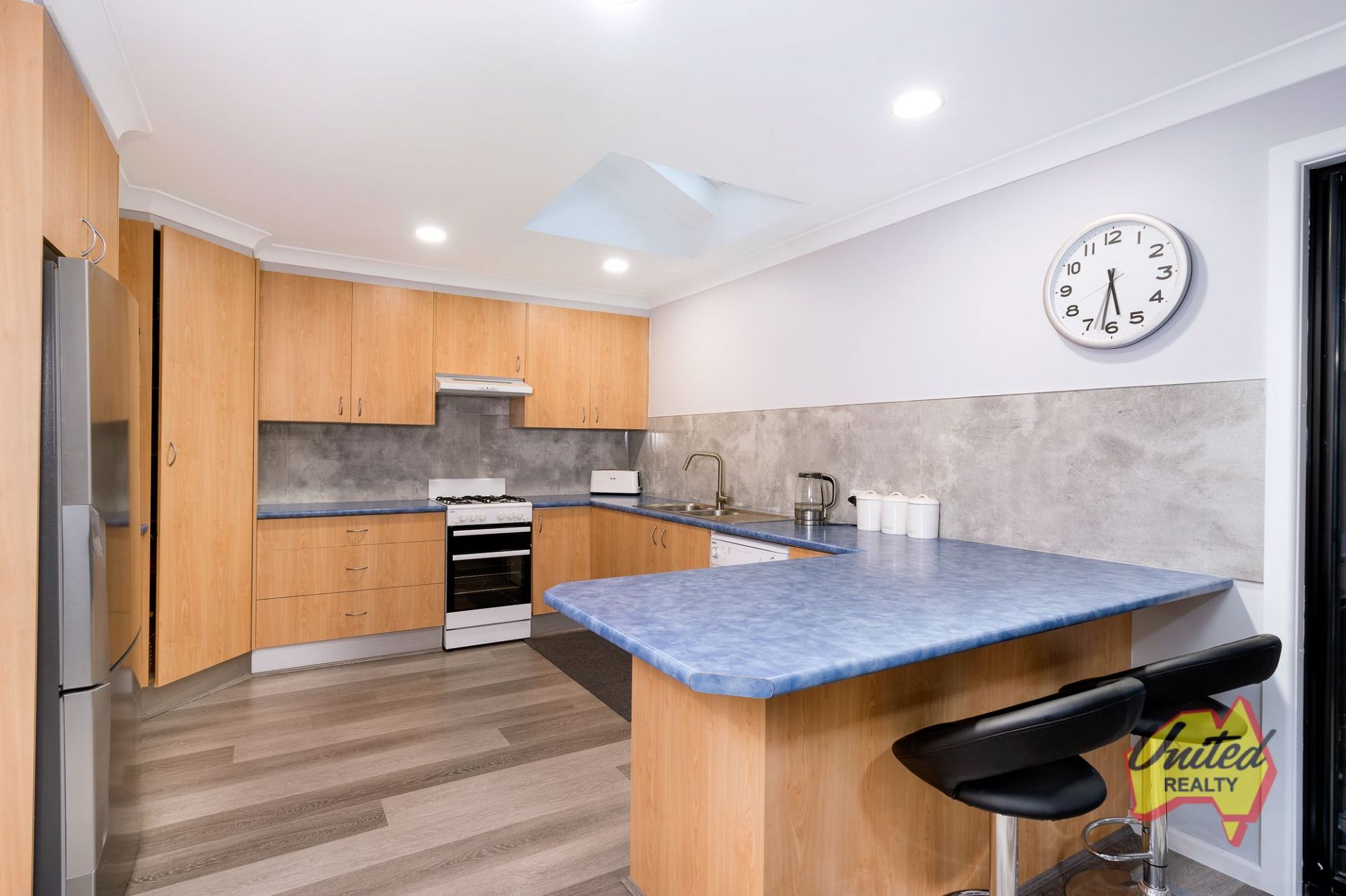 17 Silverdale Road, Silverdale United Realty