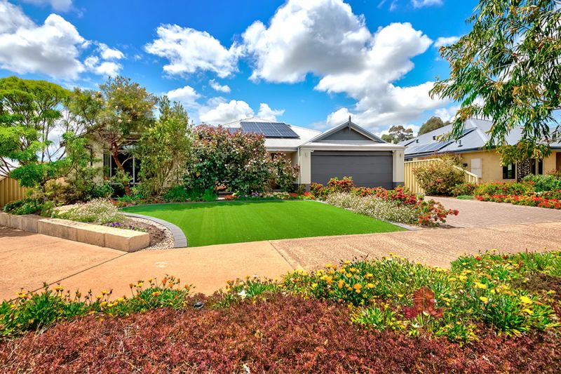 Real Estate For Sale 42 Swan Avenue Millbridge , WA