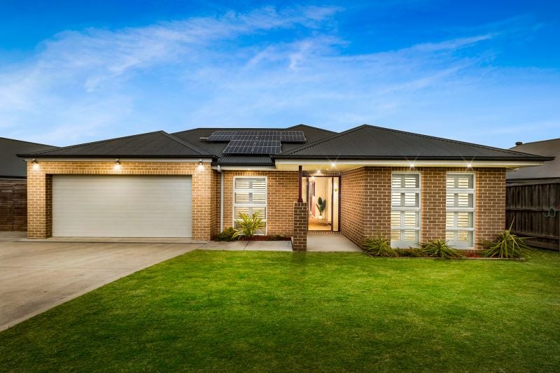 Real Estate For Sale 92 McKeachie Drive Aberglasslyn , NSW