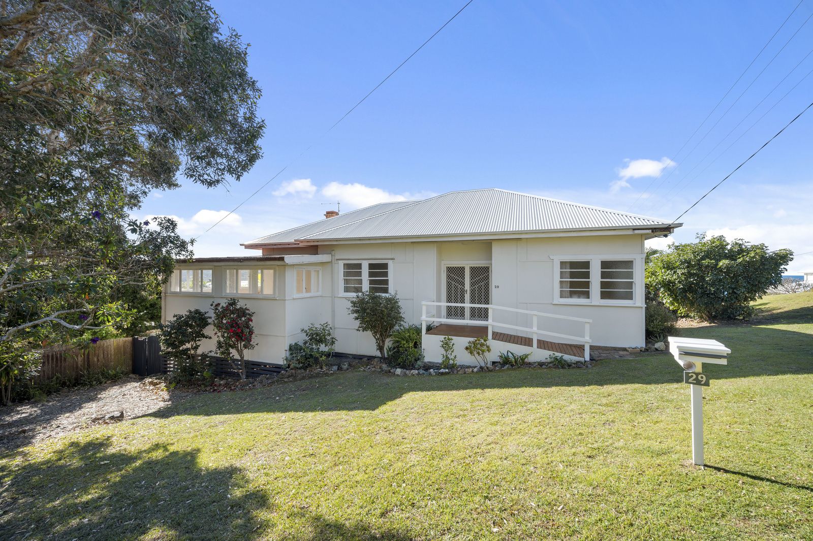 Real Estate For Lease 29 Ocean Street Woolgoolga , NSW