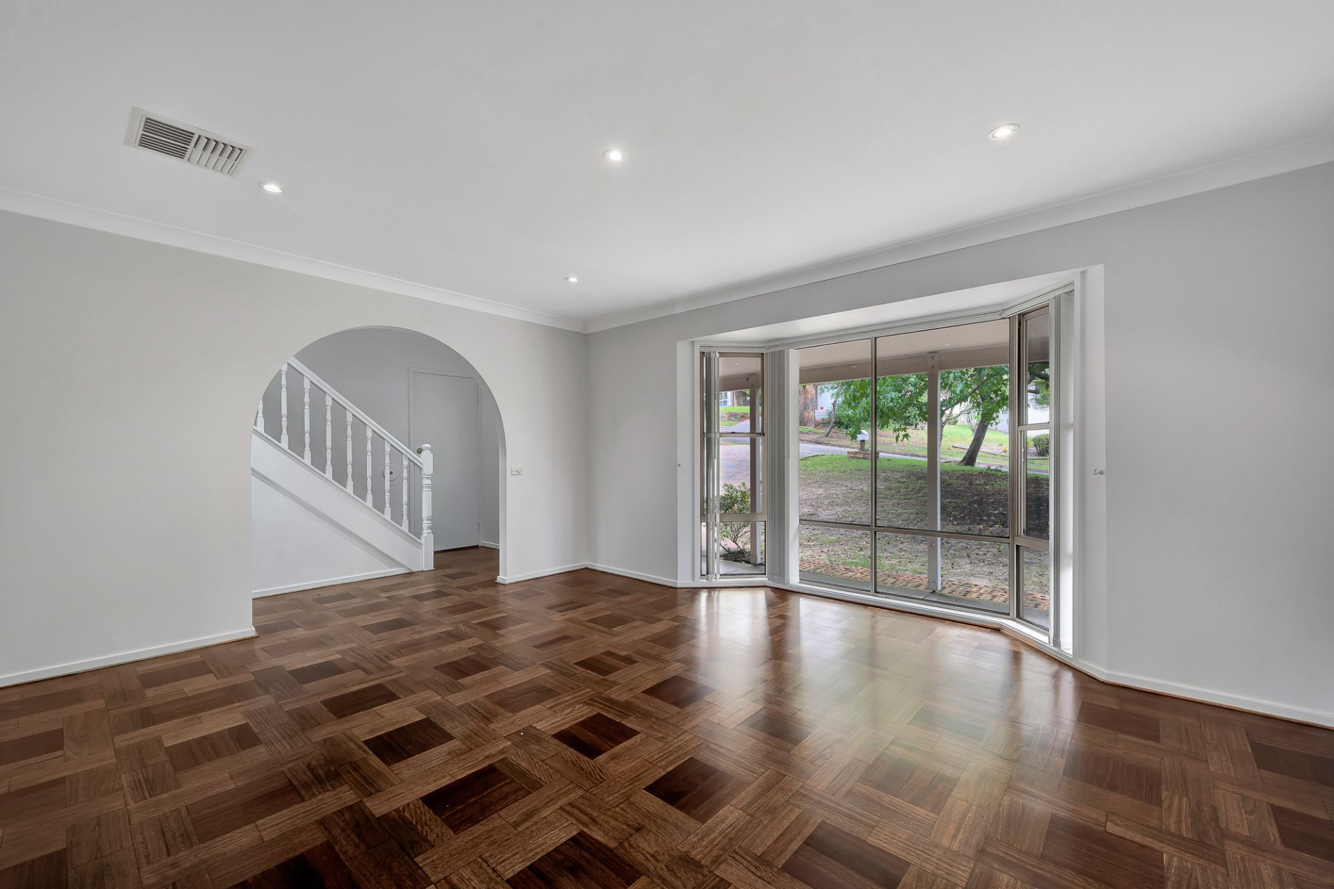 Real Estate For Lease 7 Kaffir Close Cherrybrook , NSW