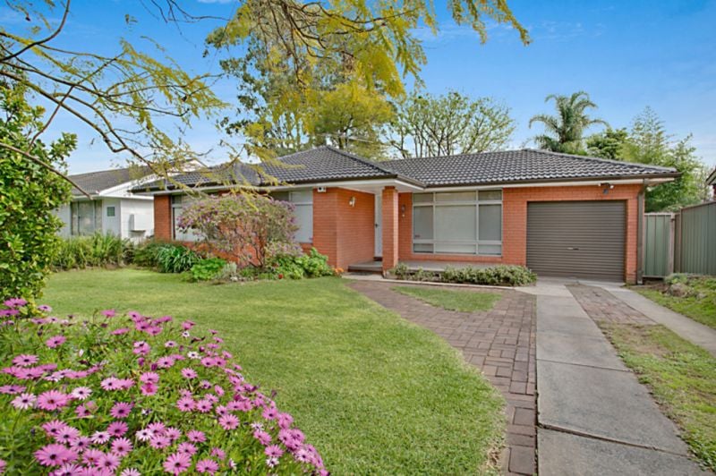 Real Estate For Sale 1 Carinda Street Ingleburn , NSW