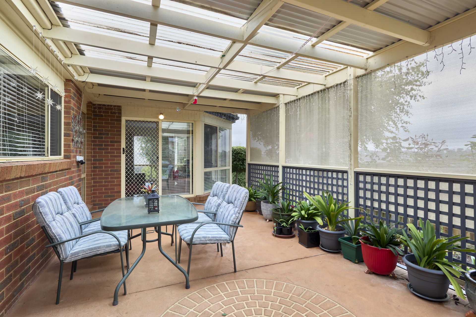 17 Janine Court, Drouin OBrien Real Estate