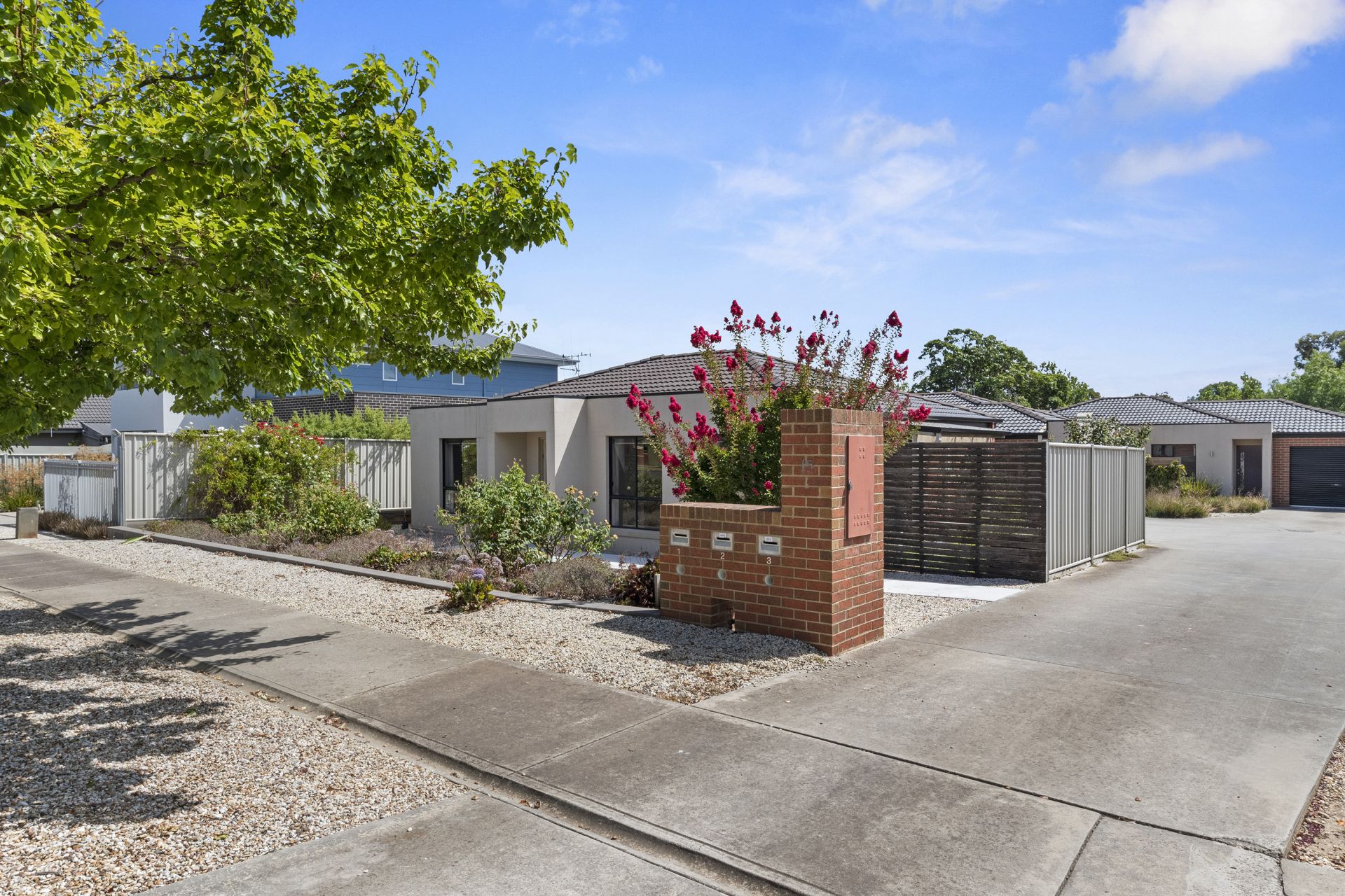 1/15 Nish Street, Flora Hill Bendigo Ballarat Real Estate Pty Ltd