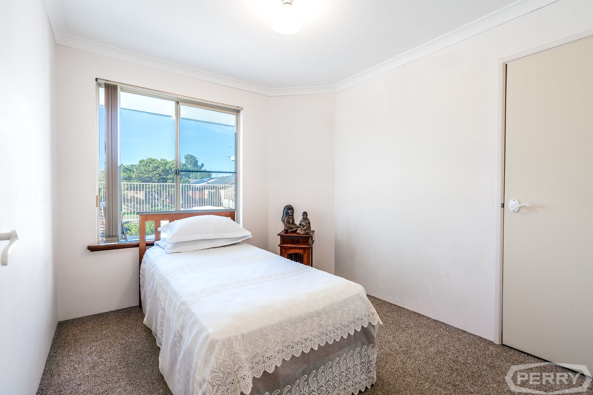 2/30 Beam Road, Mandurah H.& N. PERRY