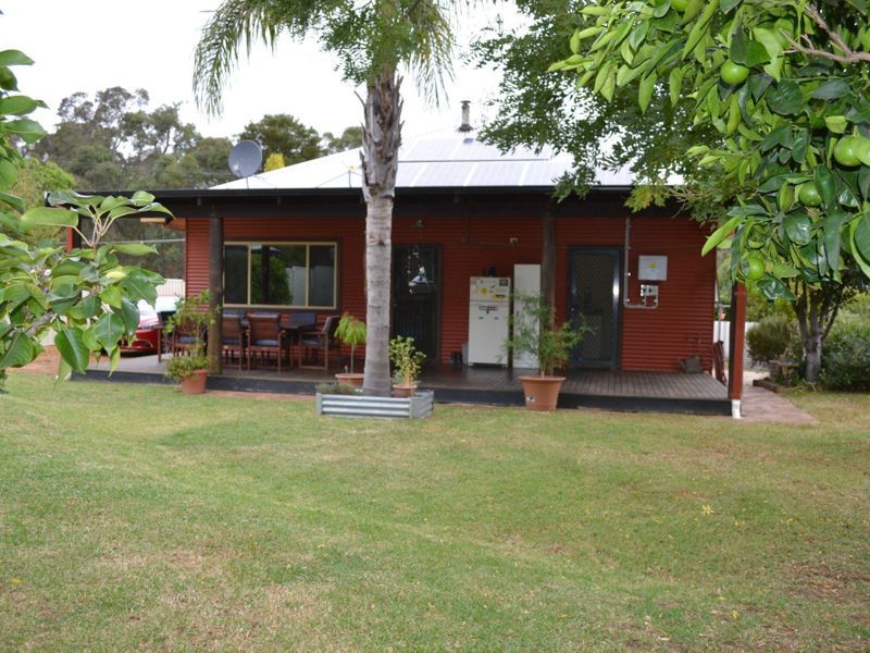 Real Estate For Sale 80 Telluride Street Greenbushes , WA