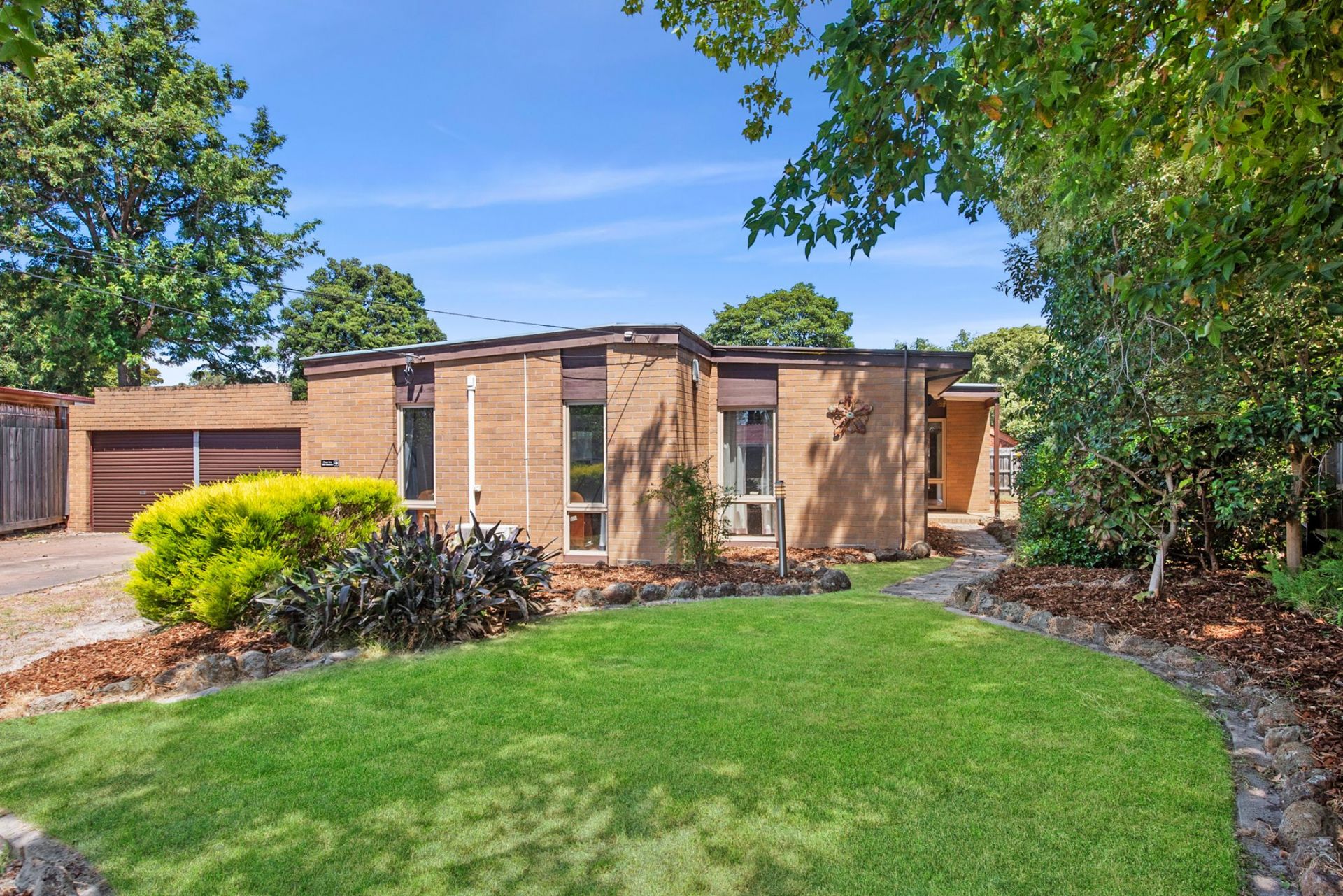 6 Birkdale Court, Frankston Murnane Real Estate