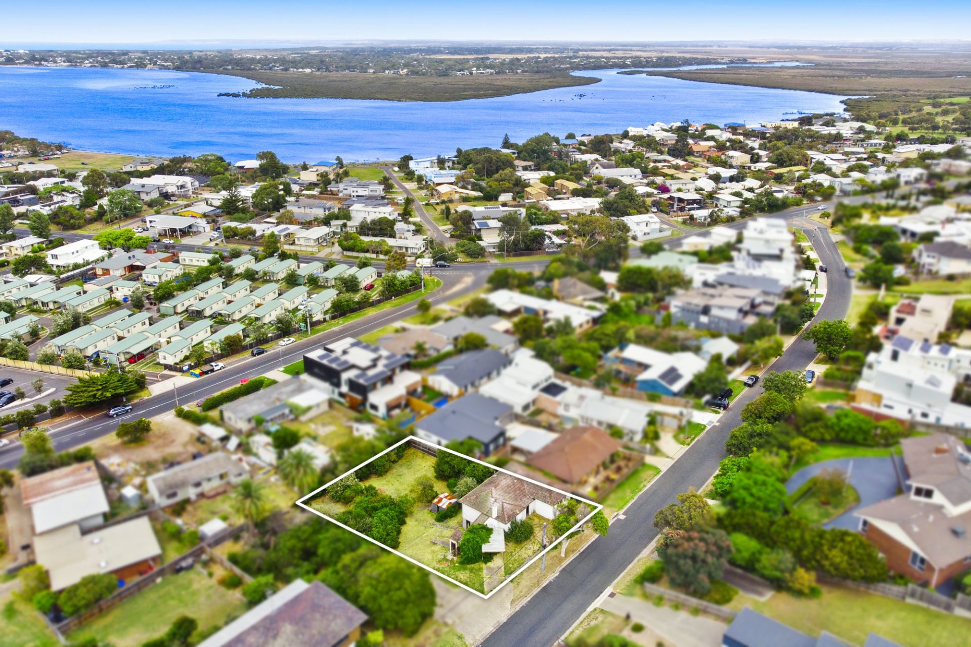 Real Estate For Sale 22 The Parade Ocean Grove , VIC