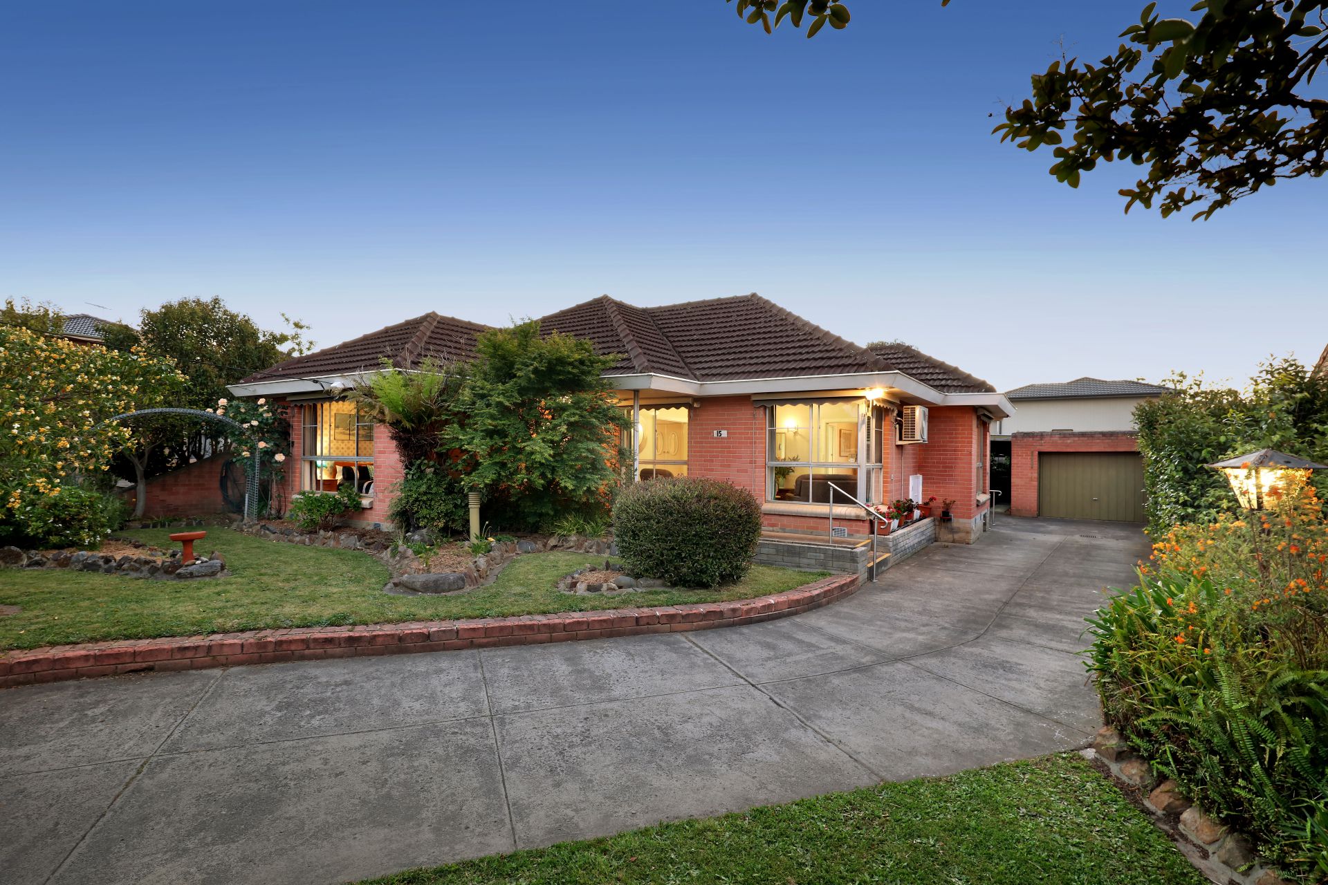 15 Highland Avenue, Oakleigh East OBrien Real Estate