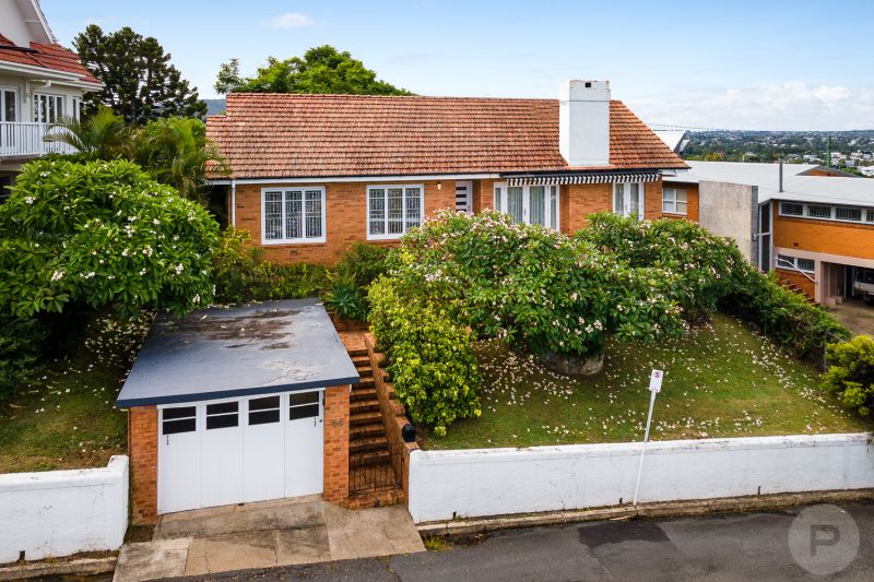44 Garfield Drive, Paddington Place Property