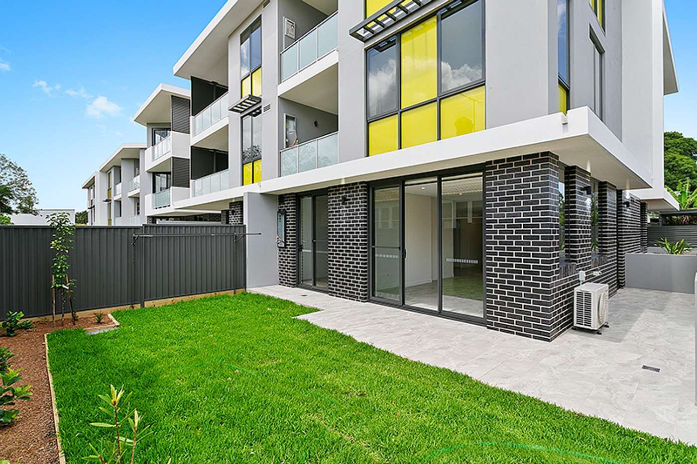 Real Estate For Lease 2/6062 Thomas Street Parramatta , NSW