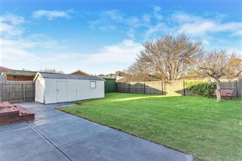 134 Grieve Pde, ALTONA Sweeney Estate Agents