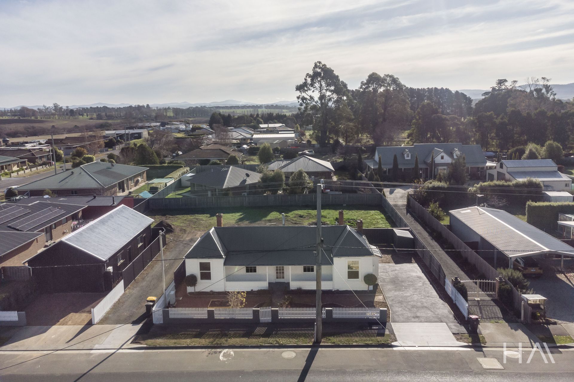 1/24 Meander Valley Road, Carrick Harrison Agents