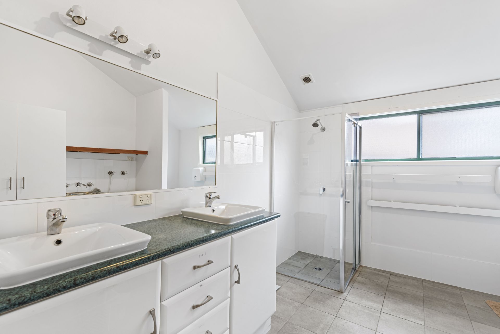 Real Estate For Sale 19 Walmsley Road Ourimbah , NSW