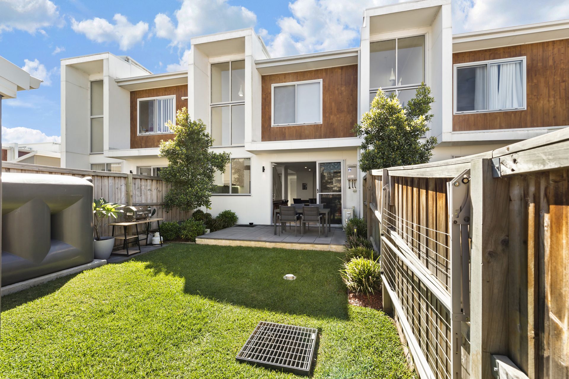 Real Estate For Sale 18 Coldstream Lane Gledswood Hills , NSW