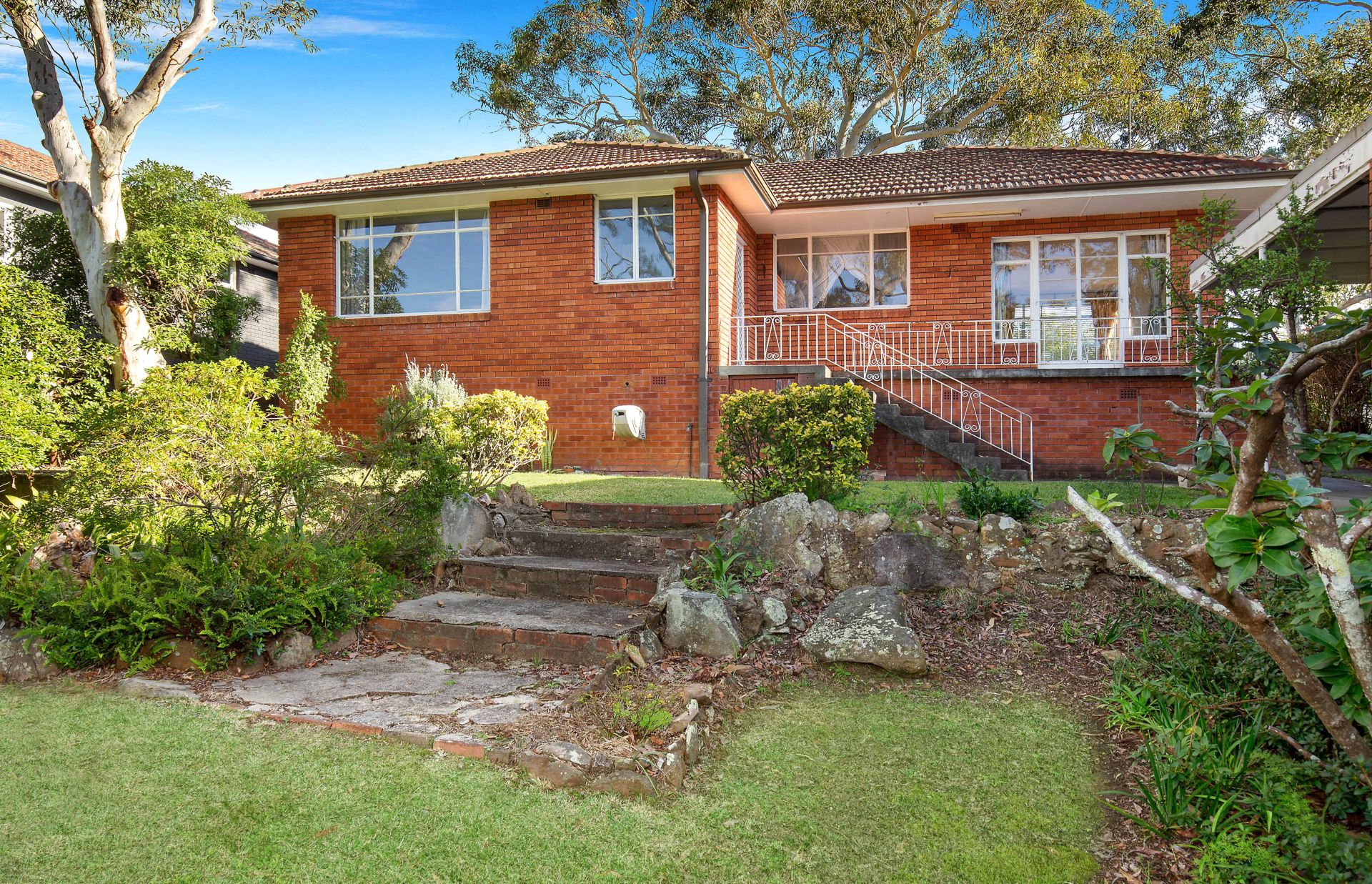 Real Estate For Lease 27 Beaumont Road Killara , NSW