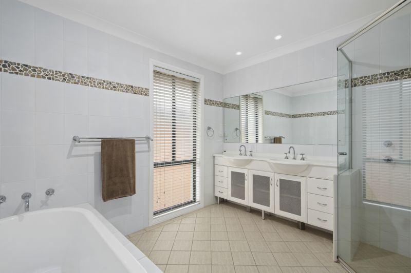 6 Shearwater Street, Tumbi Umbi Whiteman Property