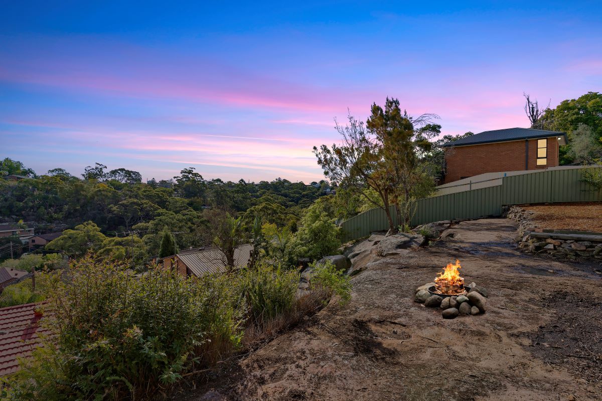 Real Estate For Sale 2 Bracken Close Engadine , NSW