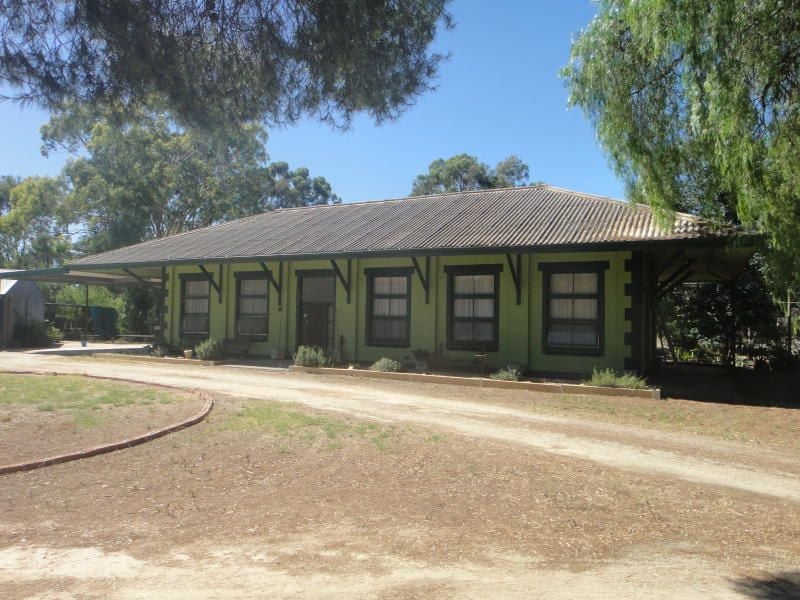 Sold property 385000 for 53 Maslin Road Macdonald Park , SA 5121