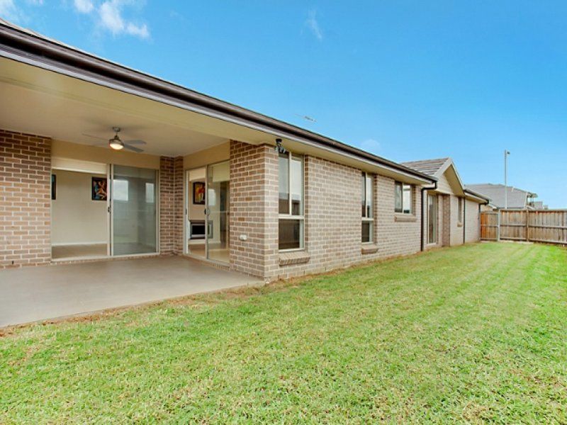 Real Estate For Sale 44 Young Circuit Elderslie , NSW