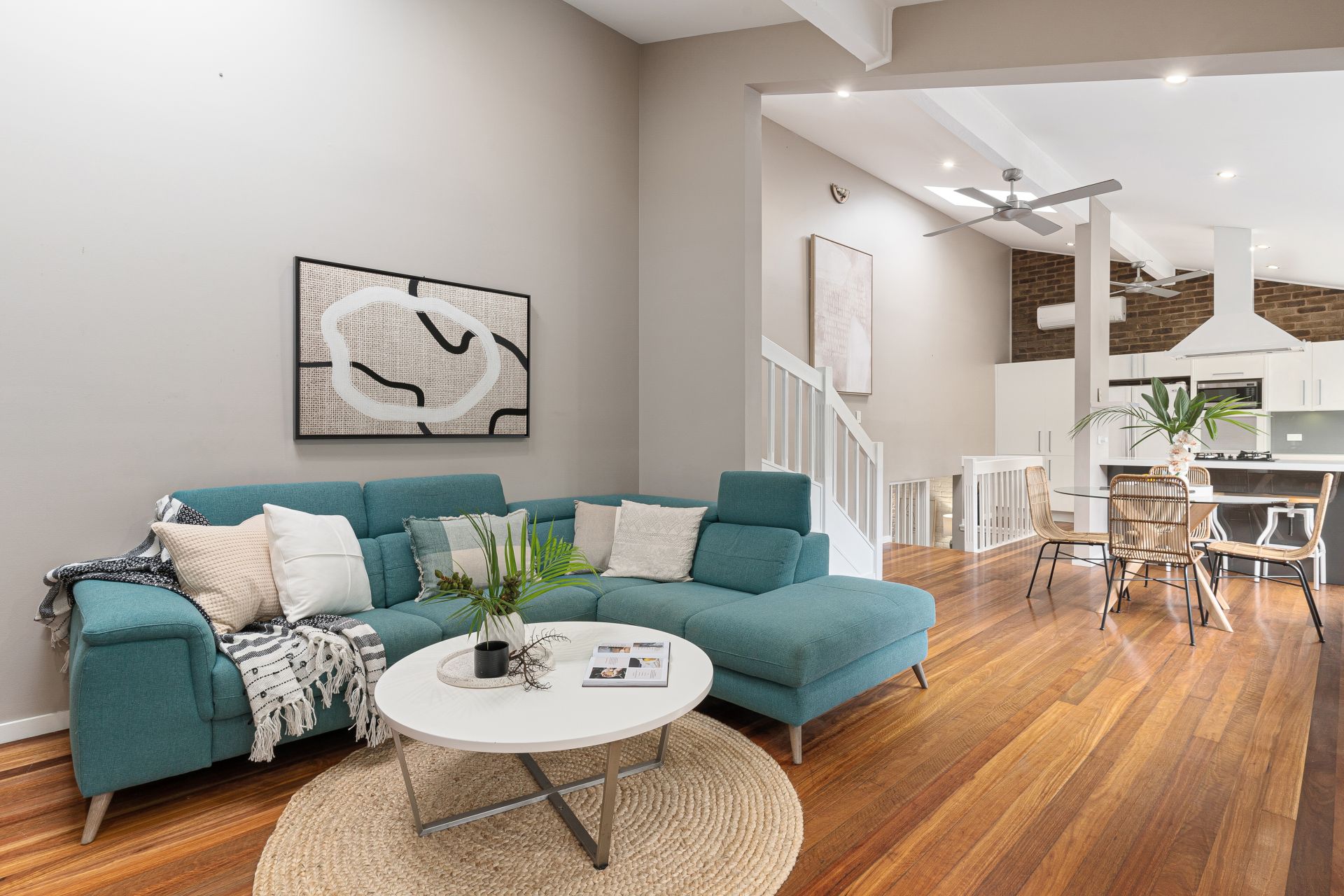 29 Mariner Road, Illawong Pulse Property Agents