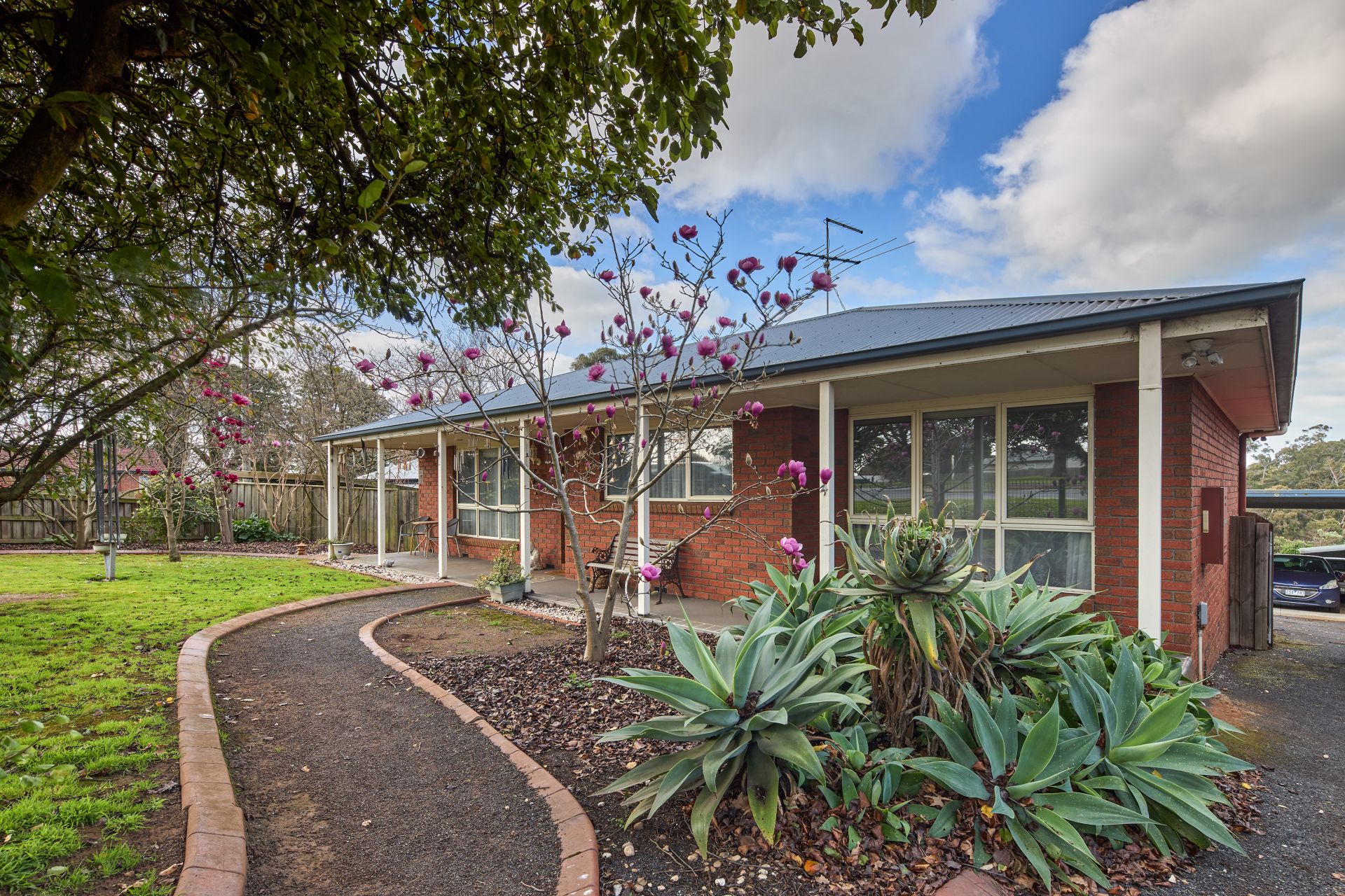 4 Main South Road, Drouin OBrien Real Estate
