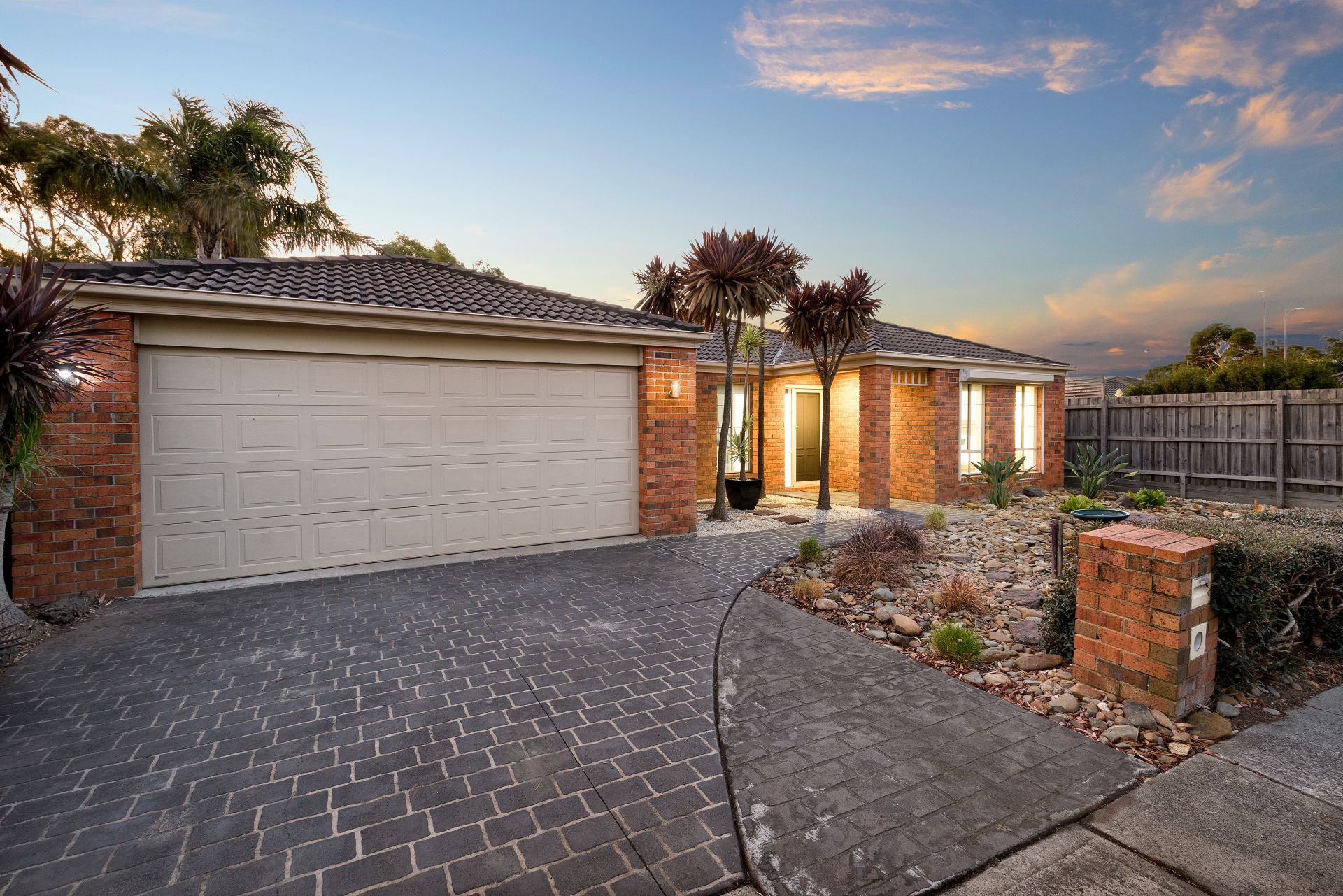27 Chardonnay Drive, Skye OBrien Real Estate