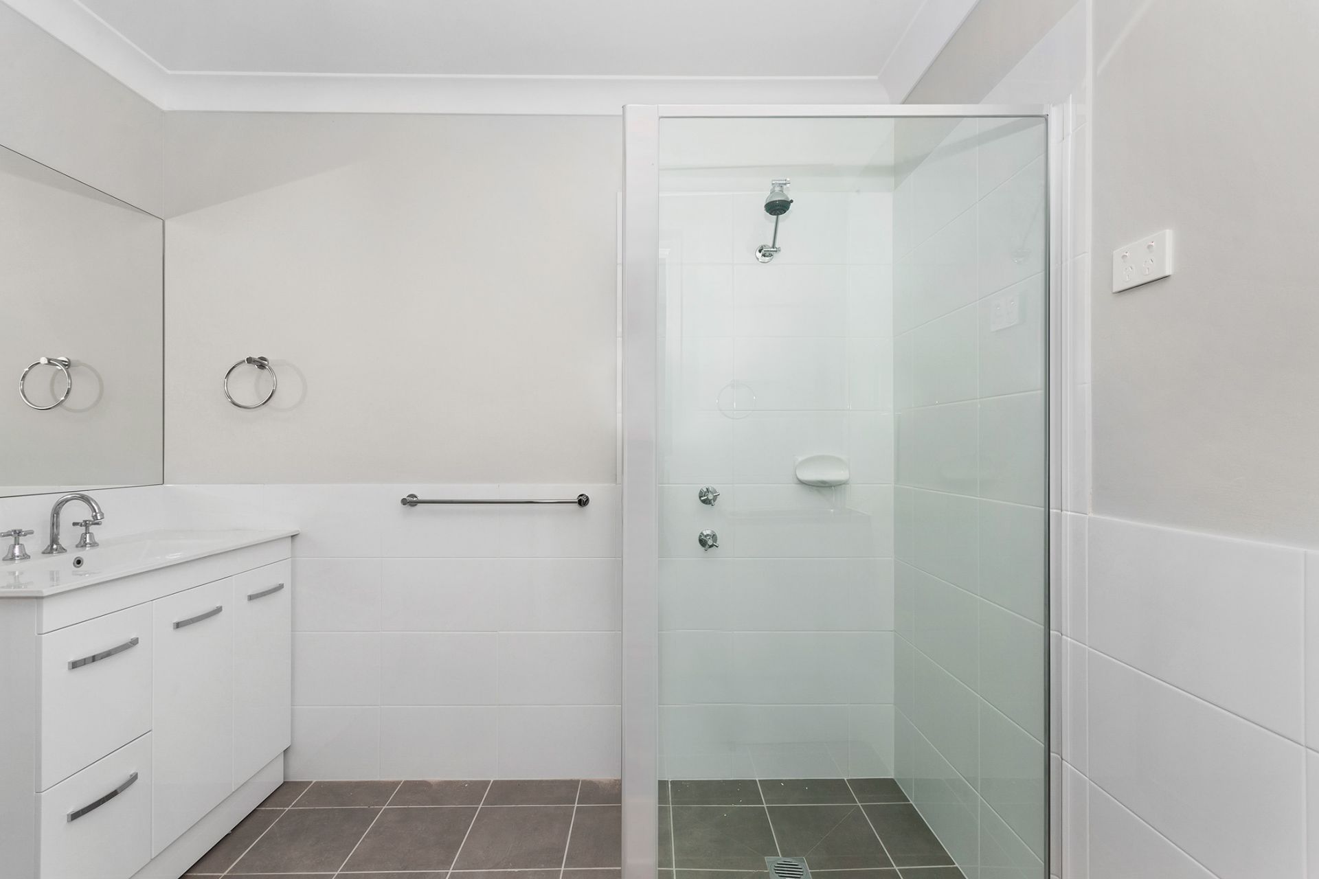 Real Estate For Lease 2/29 Portrush Avenue Cessnock , NSW