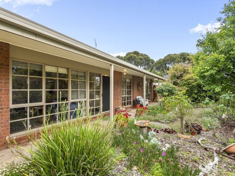 Real Estate For Sale 17 Cunningham Drive Bellbrae , VIC