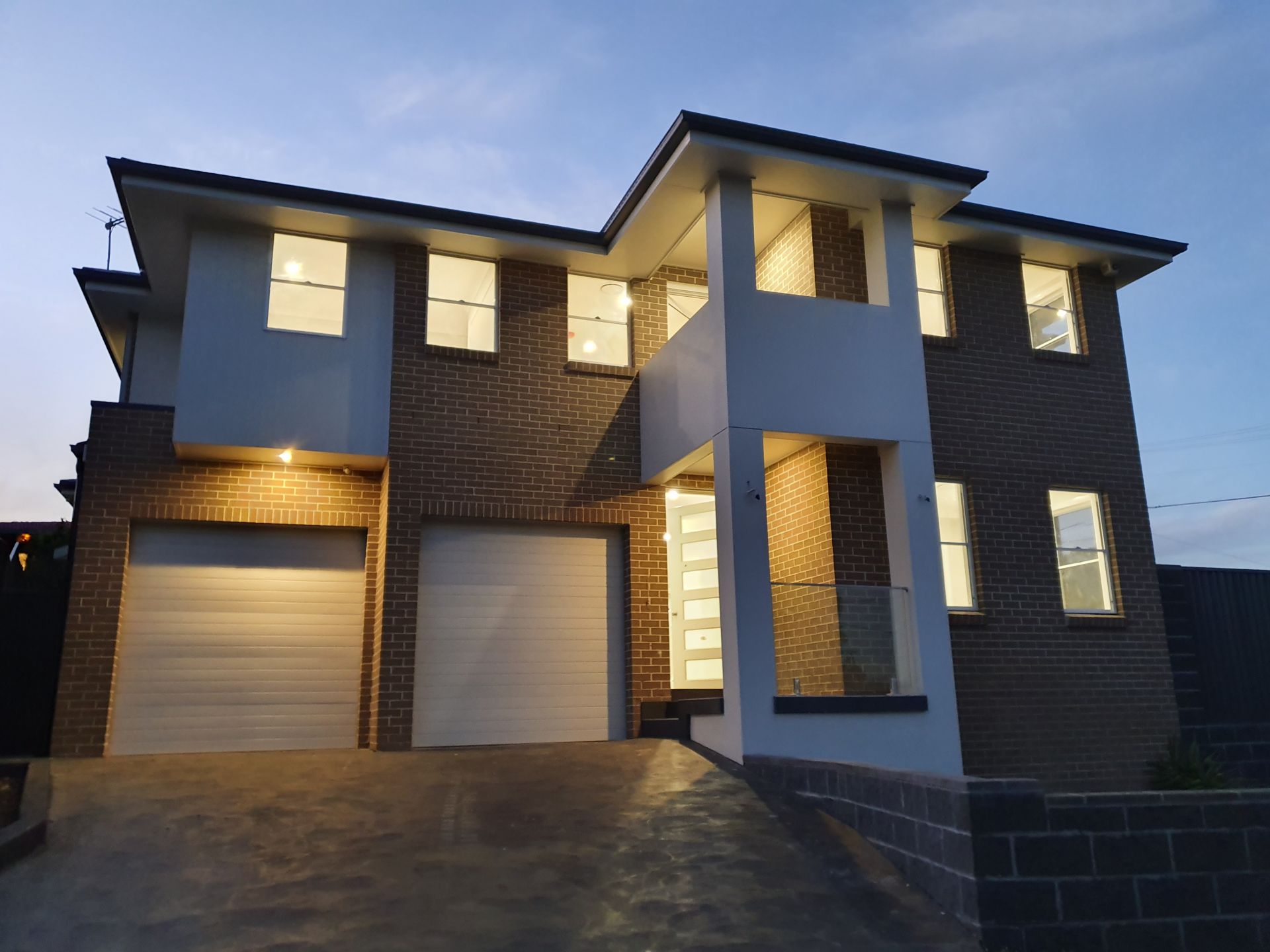 Seven Hills deVille Estate Agency