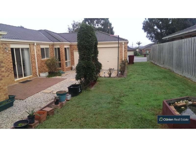 2 Tralee Circuit, Narre Warren OBrien Real Estate