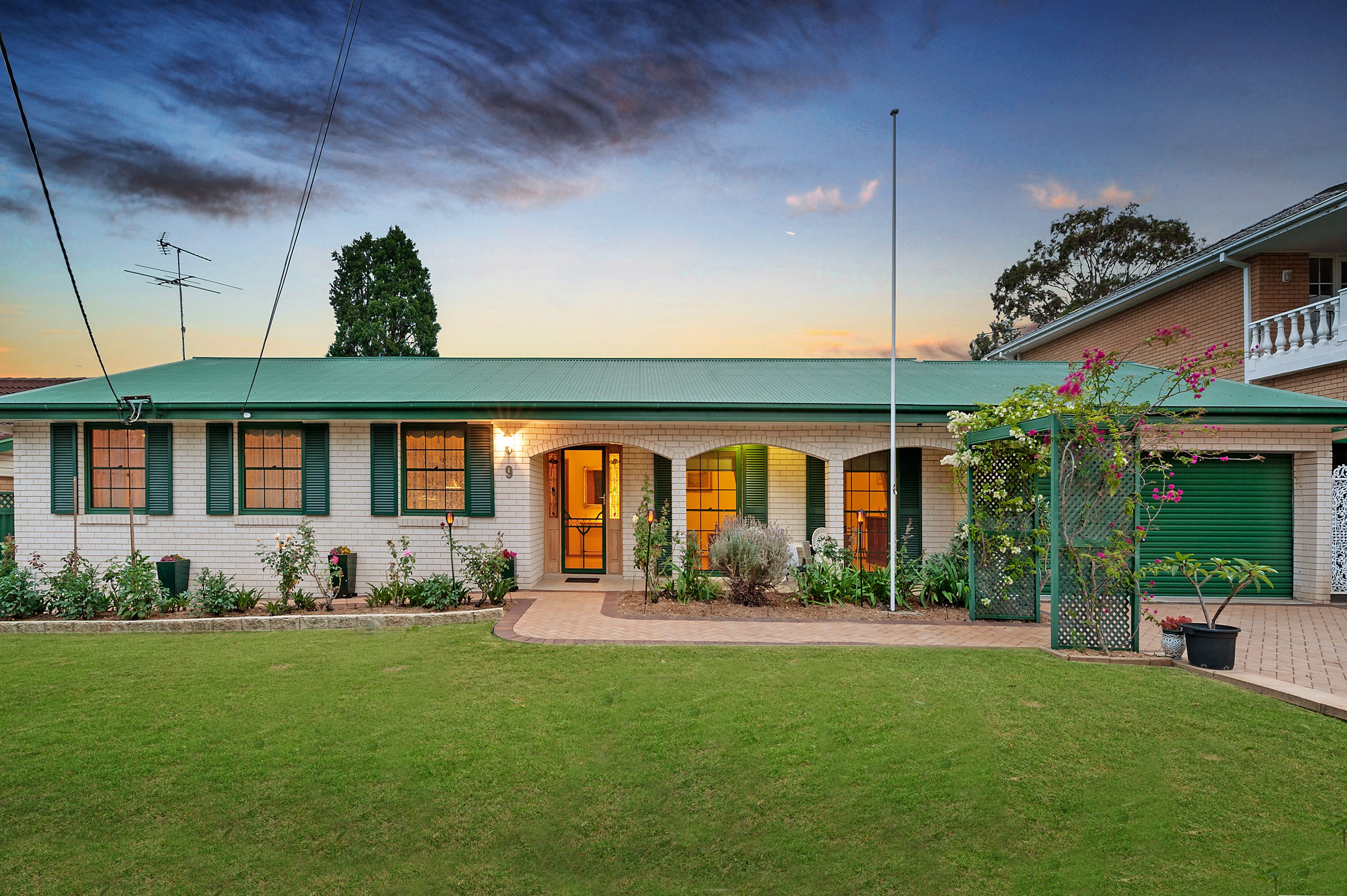 Real Estate For Sale 9 Castle Circuit Westleigh , NSW