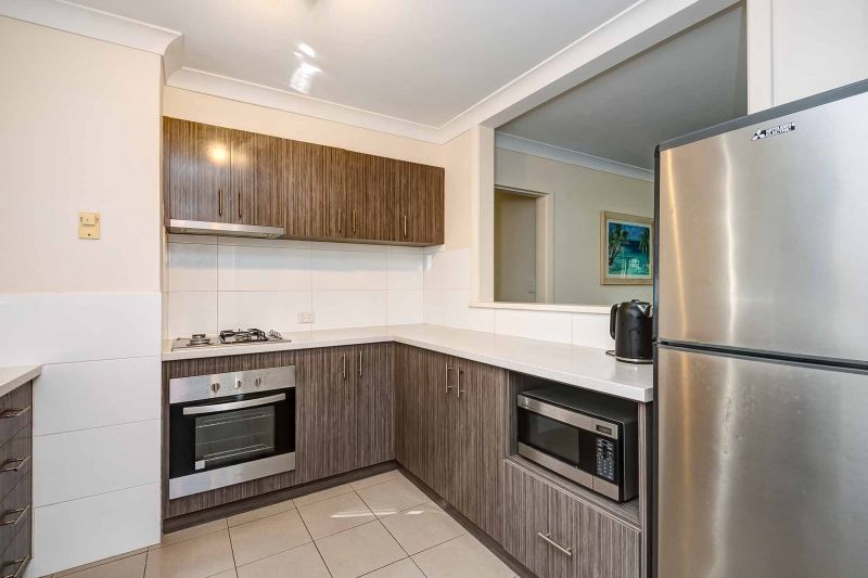 Real Estate For Lease 25/1 Stallard Place Withers , WA