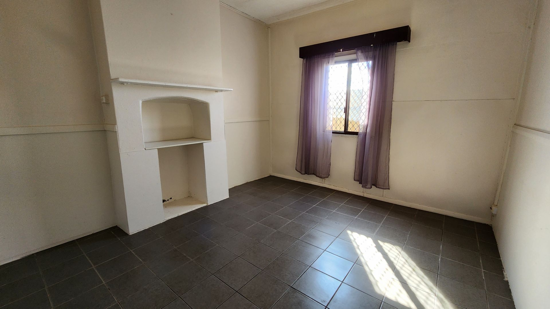 4/86 Beryl Street, Broken Hill Outback Real Estate