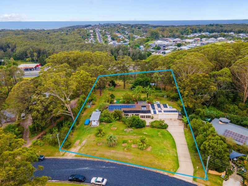 Real Estate For Sale 73 Emerald Heights Drive Emerald Beach , NSW