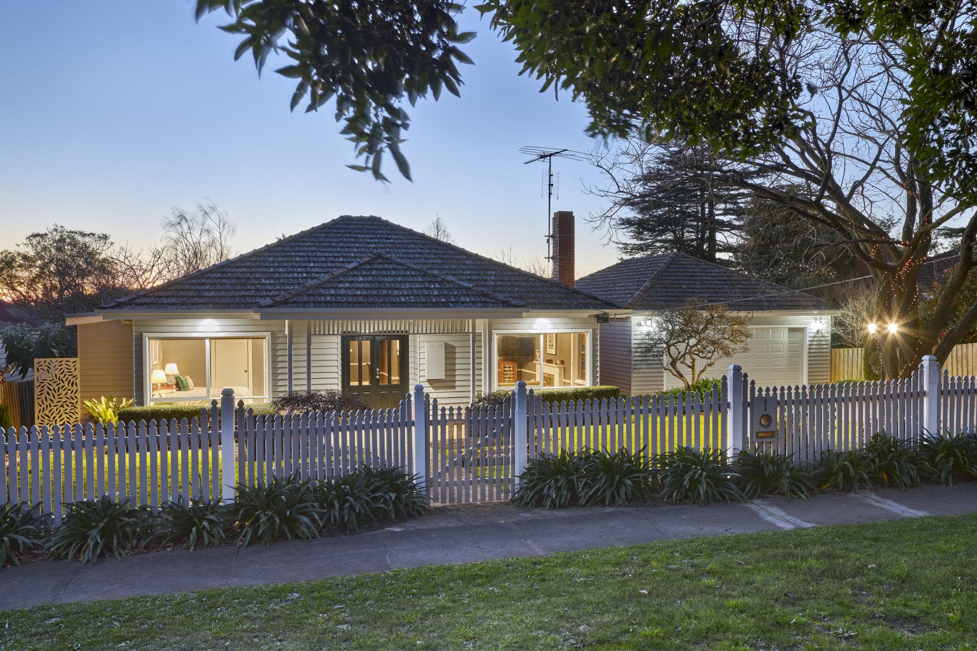 1 Albert Road, Drouin OBrien Real Estate