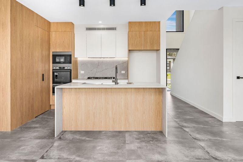 Real Estate For Lease 3A Ledwell Way Oran Park , NSW