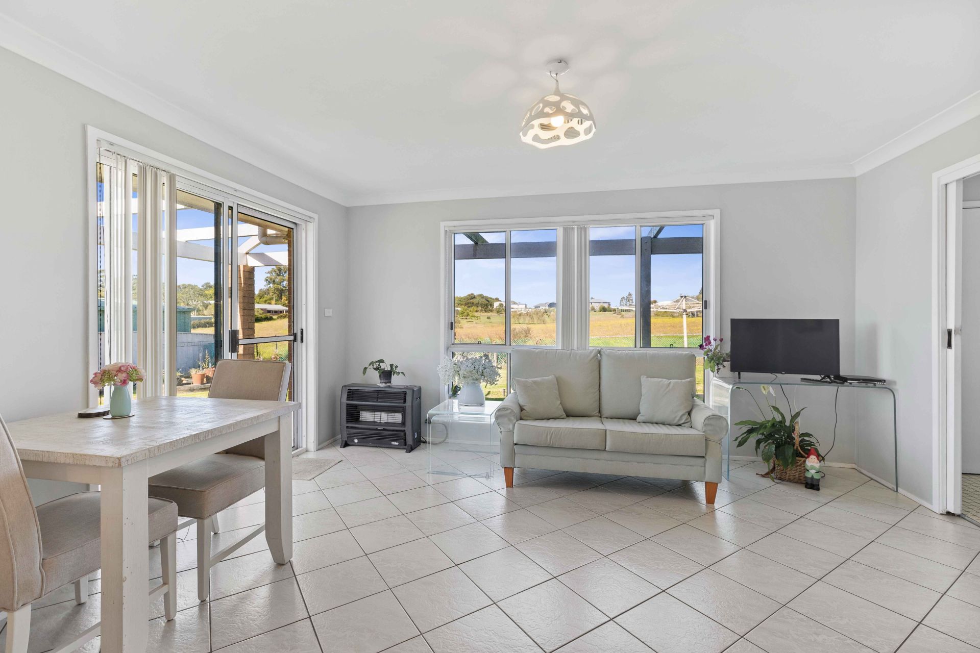 344 Hinton Road, Hinton Peters Real Estate