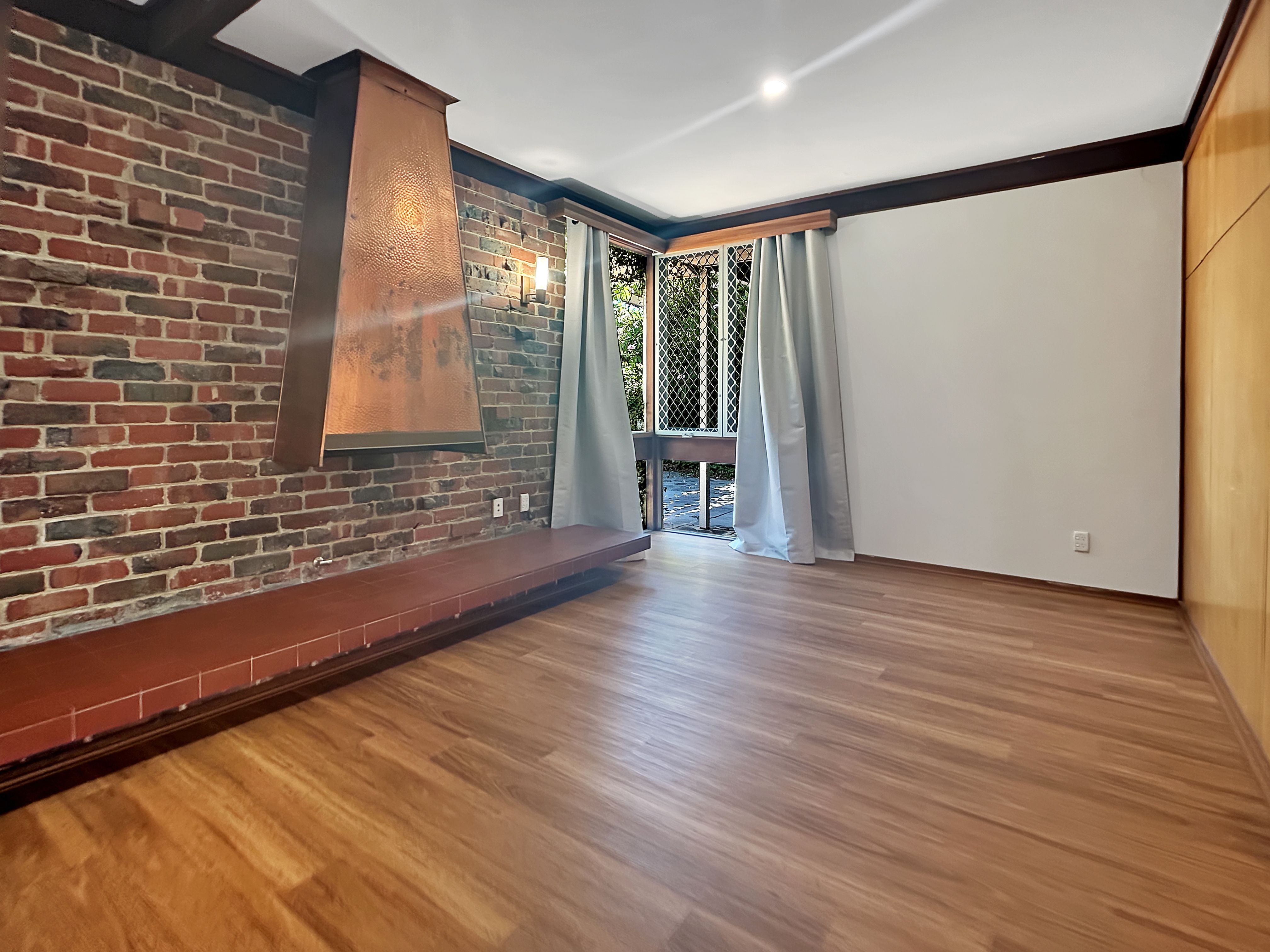 Real Estate For Lease 4 Greenock Avenue Como , WA