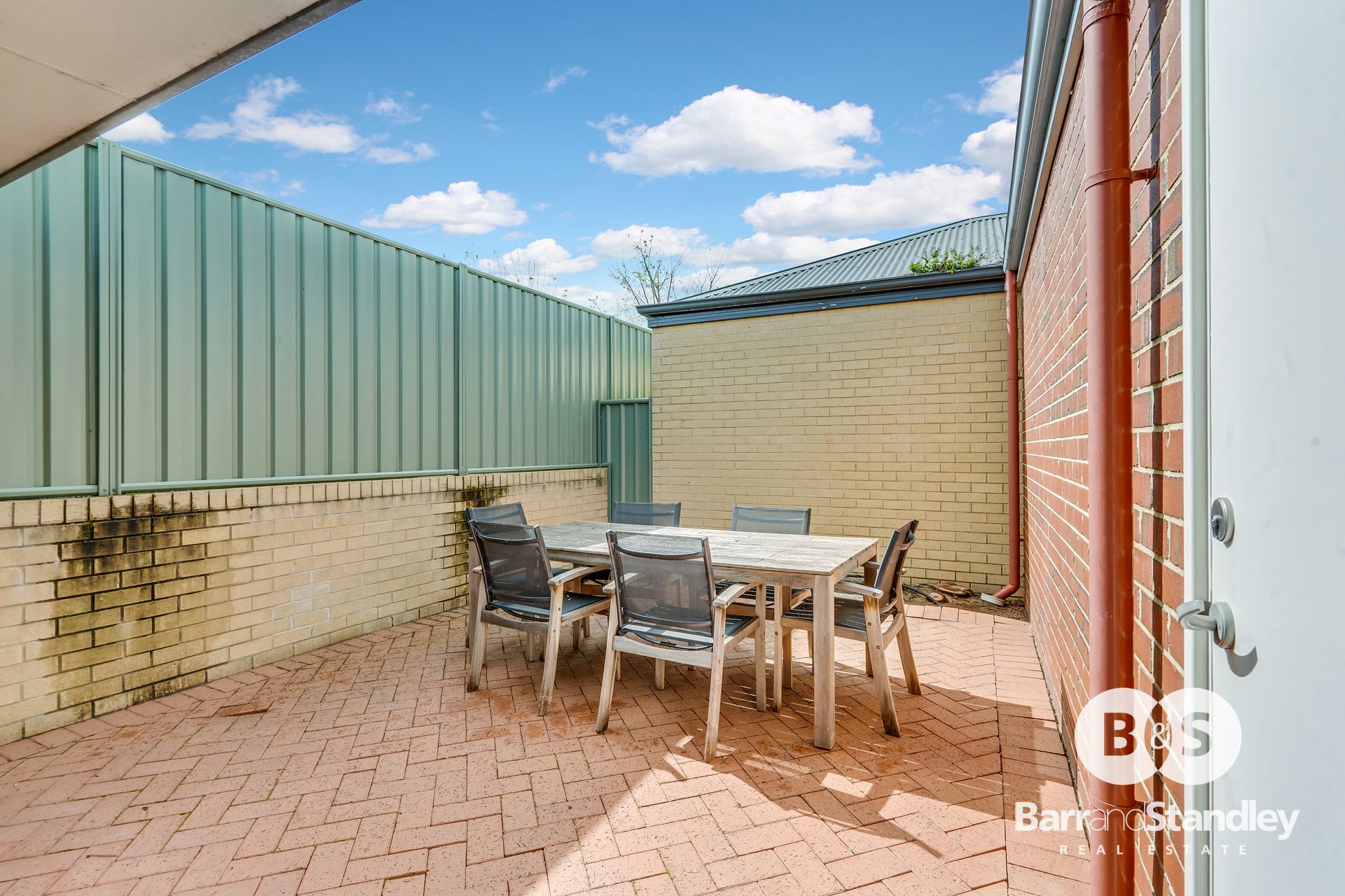 10/44 Hamilton Road Eaton , WA