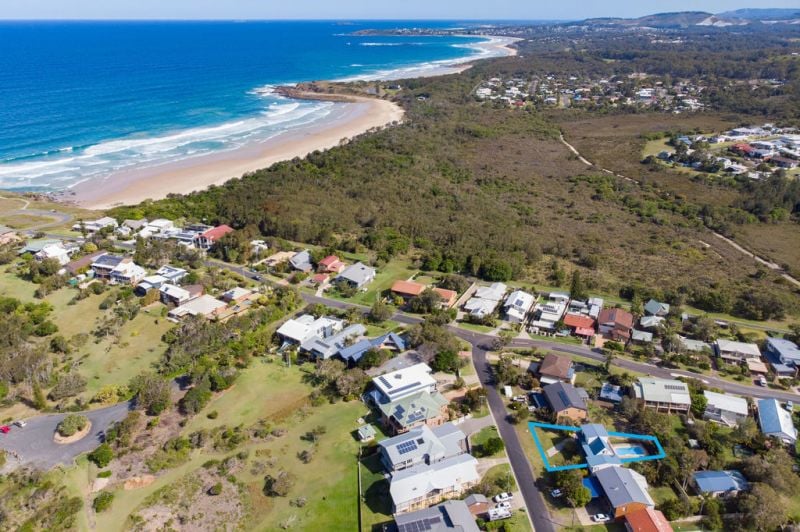 Real Estate For Sale 14 Fuller Street Arrawarra Headland , NSW