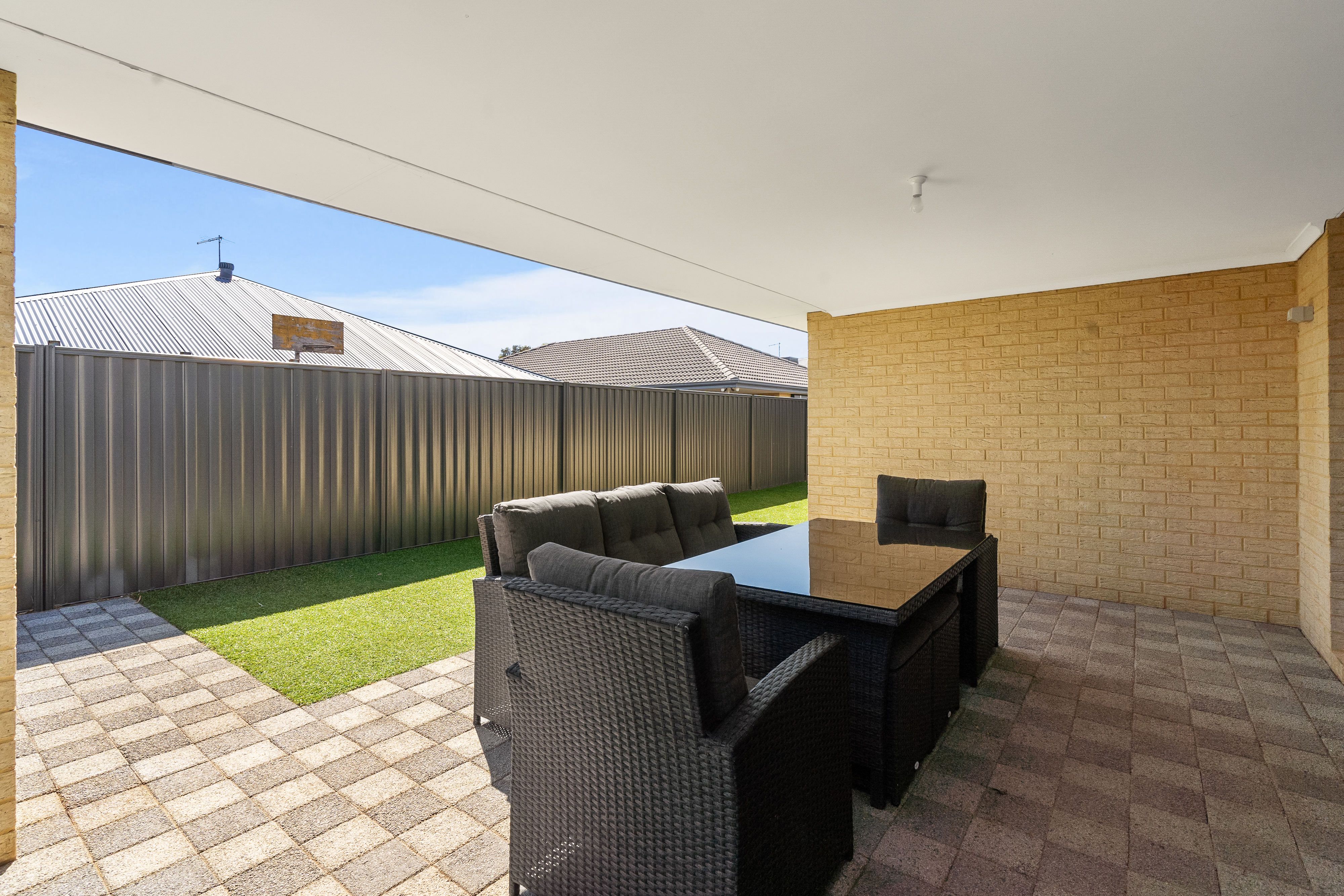 Real Estate For Sale 21 Jordan Street Haynes , WA